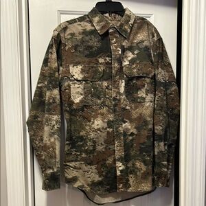 Green and Brown Lightweight Camouflage Shirt Jacket